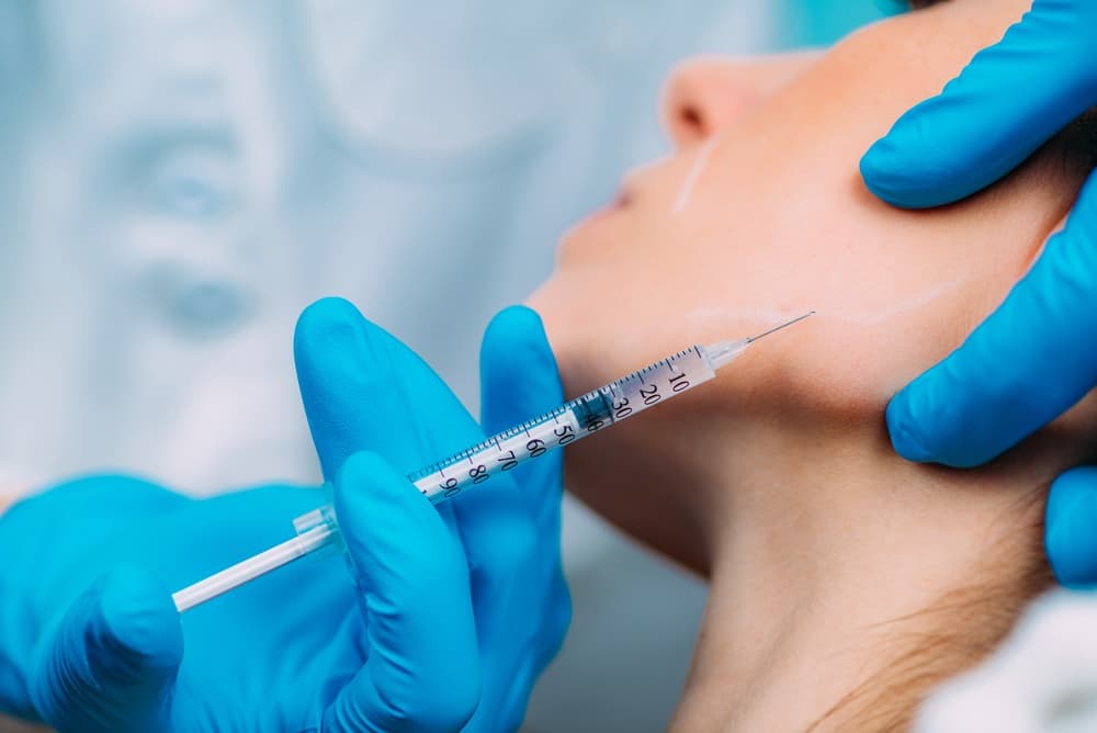 Is it possible to achieve a more defined jawline with Jawline Filler?